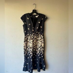 SUNO Black and White Midi Dress with Elegant Design